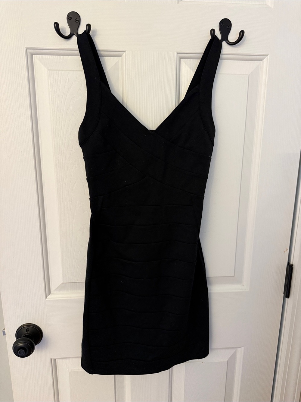 American Eagle Classic Black V-Neck Bodycon Dress - Women's